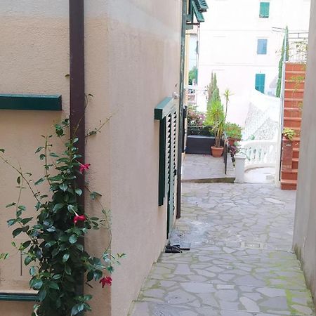 Casa Alice Apartment Rio nell'Elba Exterior photo